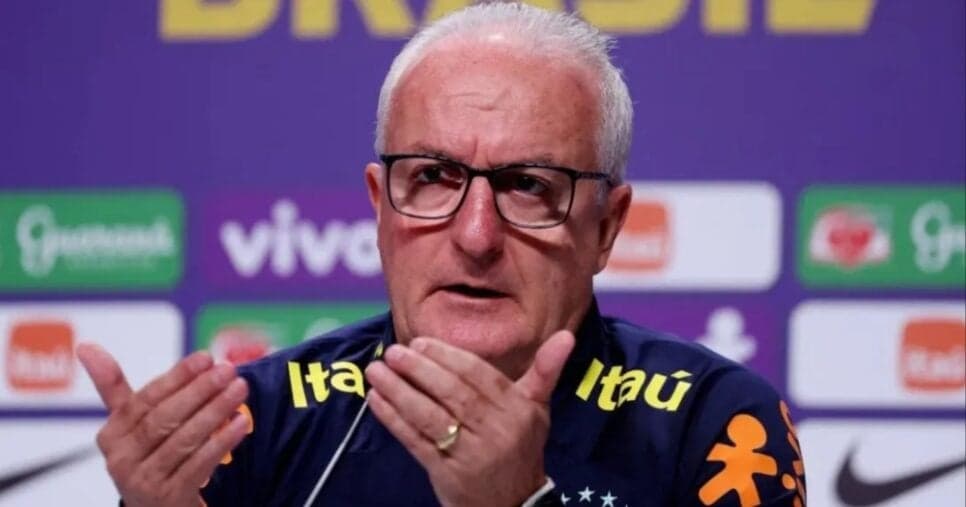 Demissão de Dorival Jr. na Seleção Brasileira é exigida às pressas (Foto: Reprodução/ Internet) Demissão de Dorival Jr. na Seleção Brasileira é exigida às pressas (Foto: Reprodução/ Internet)