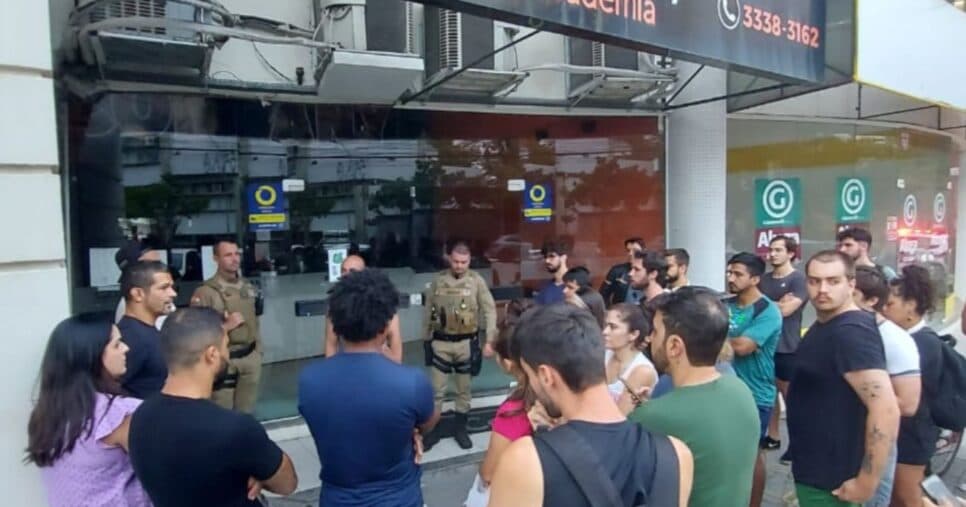 Estabelecimento concorrente da Smart Fit encerra atividades Estabelecimento concorrente da Smart Fit encerra atividades