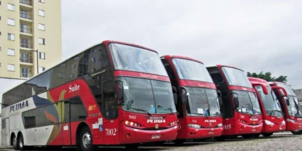 Ônibus da Pluma Conforto e Turismo S.A (Foto: Reprodução / Jean Passos) Ônibus da Pluma Conforto e Turismo S.A (Foto: Reprodução / Jean Passos)