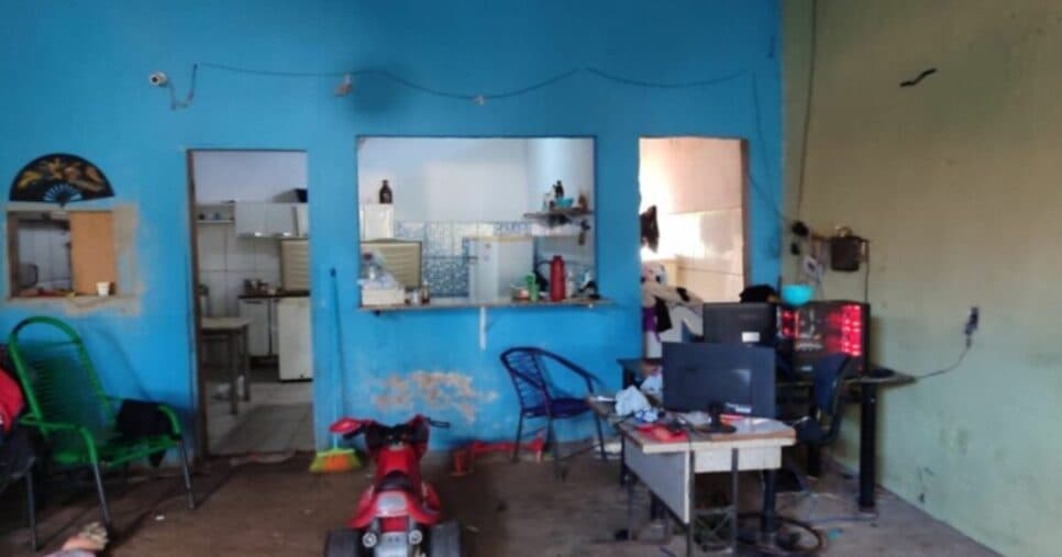 Restaurante clandestino fechado por ondem da ANVISA - Foto: Internet Restaurante clandestino fechado por ondem da ANVISA - Foto: Internet