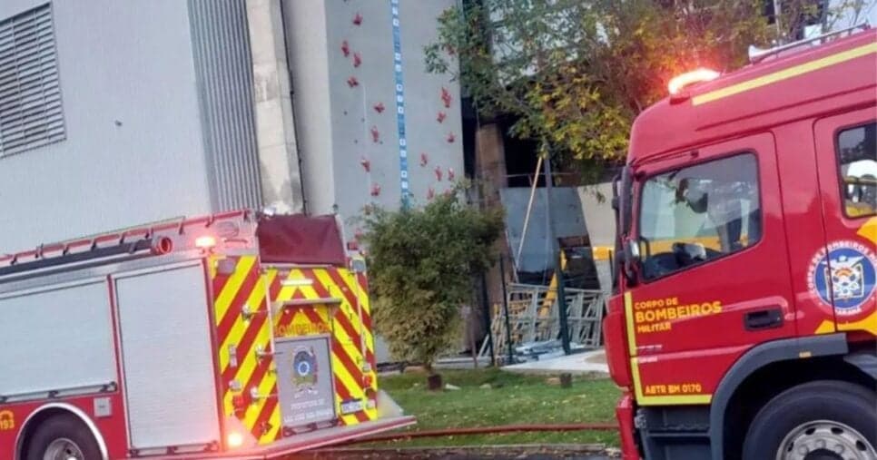 Faísca gerada por uma solda pode ter iniciado o incêndio - Foto Reprodução Internet Faísca gerada por uma solda pode ter iniciado o incêndio - Foto Reprodução Internet