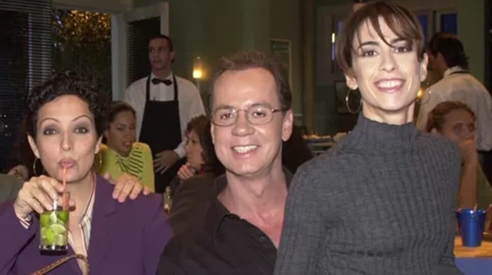 Betty Lago ao lado de Rui (Luiz Fernando Guimarães) e Vani (Fernanda Torres) - (Foto: Reprodução/ TV Globo) Betty Lago ao lado de Rui (Luiz Fernando Guimarães) e Vani (Fernanda Torres) - (Foto: Reprodução/ TV Globo)