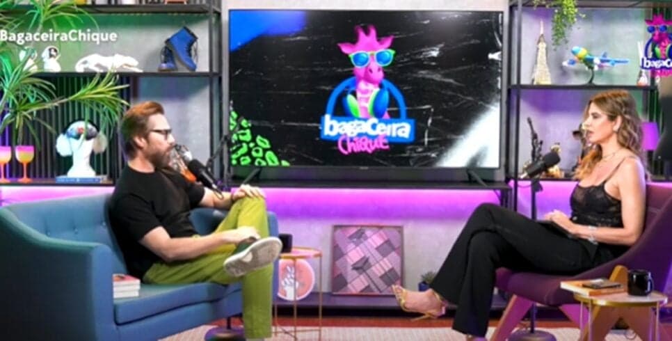 Autor conta a realidade a Luciana Gimenez em podcast sobre caso criminal (Foto: Reprodução/ YouTube/ Bagaceira Chique) Autor conta a realidade a Luciana Gimenez em podcast sobre caso criminal (Foto: Reprodução/ YouTube/ Bagaceira Chique)