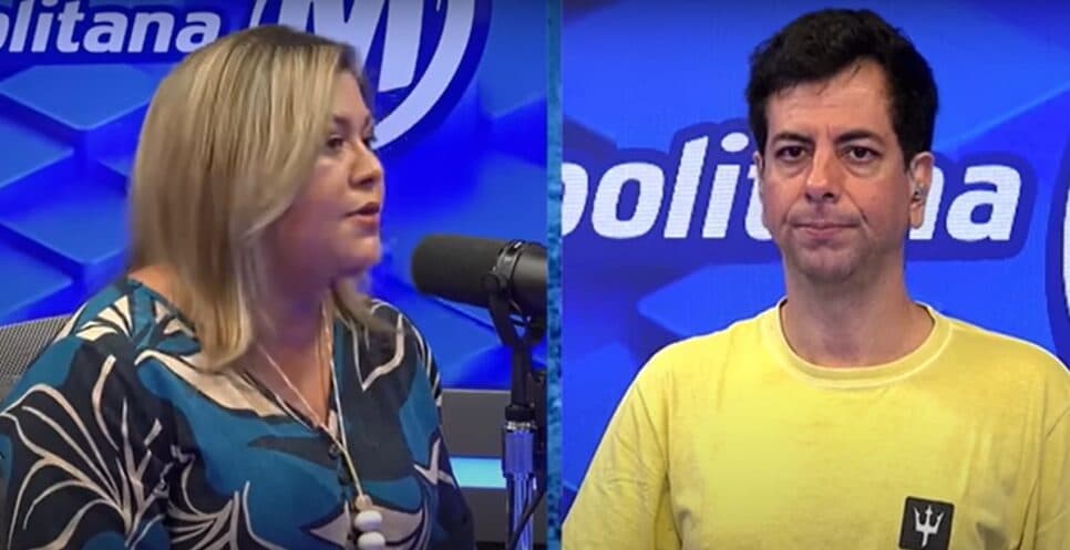 Vidente choca Marcelo Babur no programa com previsões (Foto: Reprodução/ Chupim/ YouTube) Vidente choca Marcelo Babur no programa com previsões (Foto: Reprodução/ Chupim/ YouTube)