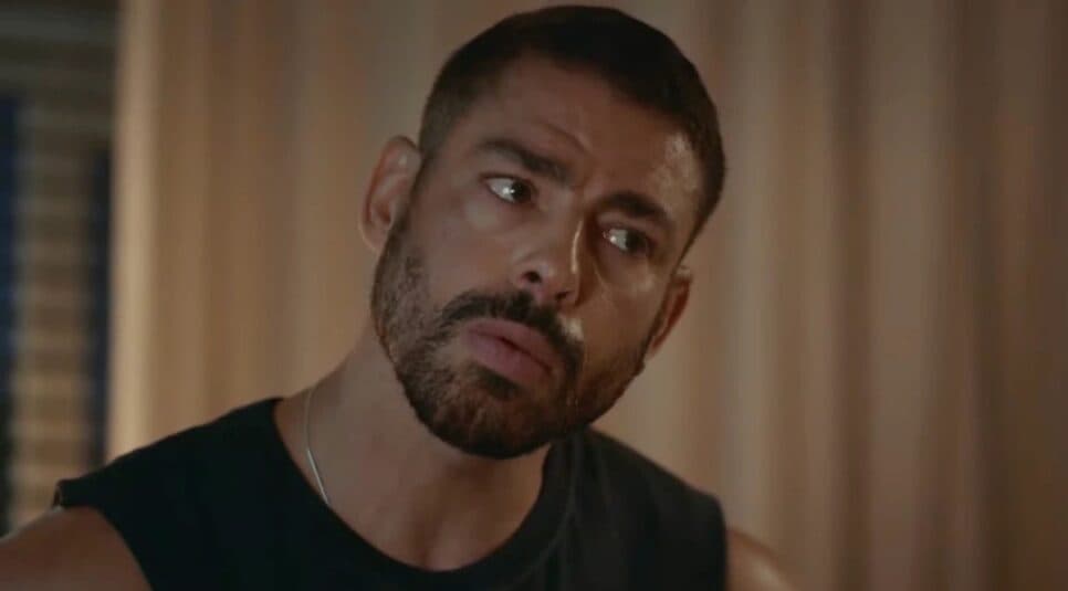 César sofrerá perseguição a mando de Marco Aurélio (Foto: Reprodução/ TV Globo) César sofrerá perseguição a mando de Marco Aurélio (Foto: Reprodução/ TV Globo)