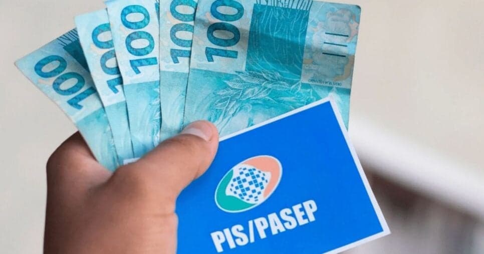 Informe do Governo comunica 3 passos para CLTs checarem saldo esquecido do PIS online em 2026
