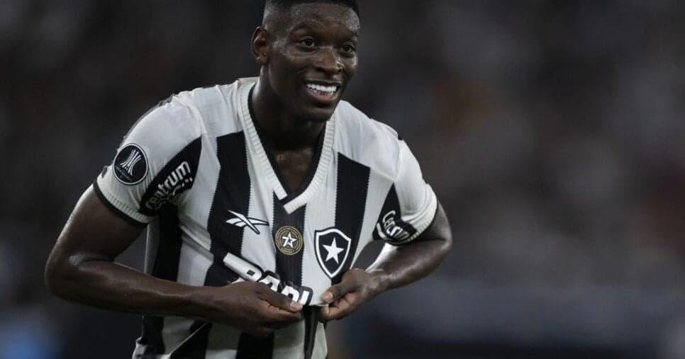 "Eu posso": Luiz Henrique diz SIM para retorno TRIUNFAL ao Botafogo de Textor em 2025