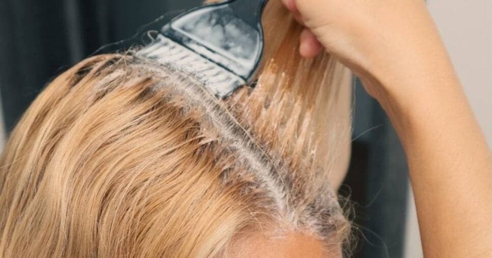 Fim da tinta: Misturinha com 3 ingredientes cobre o cabelo branco de vez em 30 minutos