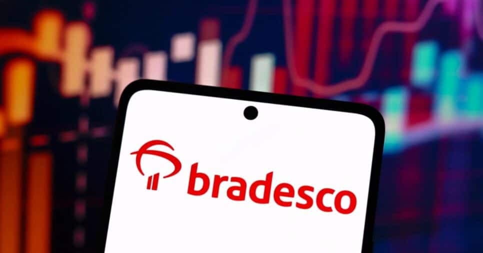 Bradesco emite comunicado com proibição que atinge maquininhas e cartões