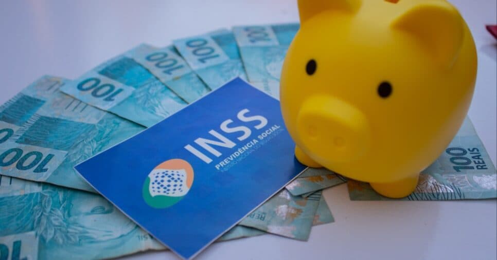 Aumento de 25% na aposentadoria: Guia completo para solicitar acréscimo no salário do INSS em 2026