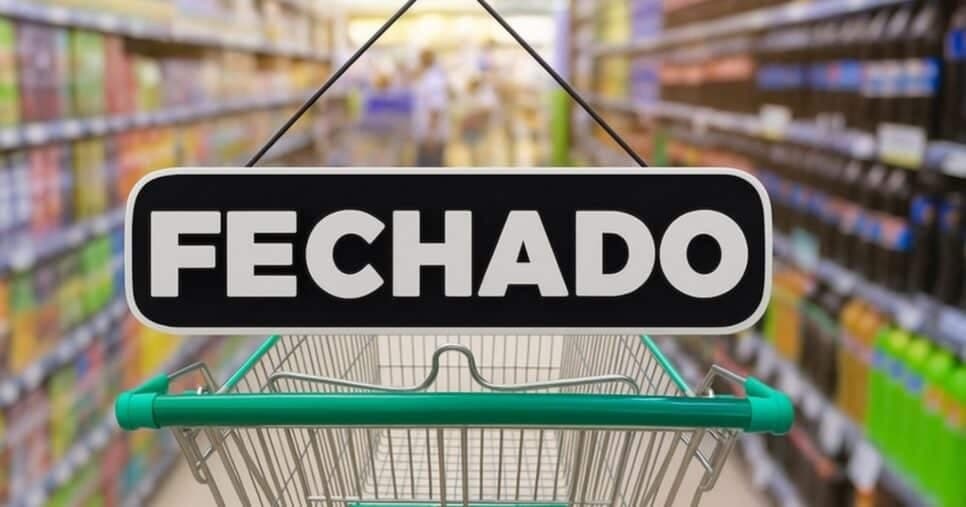 Prateleiras esvaziadas e fim do estoque: Fechamento de supermercado surpreende clientes em Fortaleza (CE)