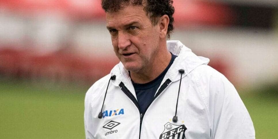 Teixeira aguarda demissão de Cuca no Atlético-MG para substituir Cléber Xavier? Notícia chega no Santos
