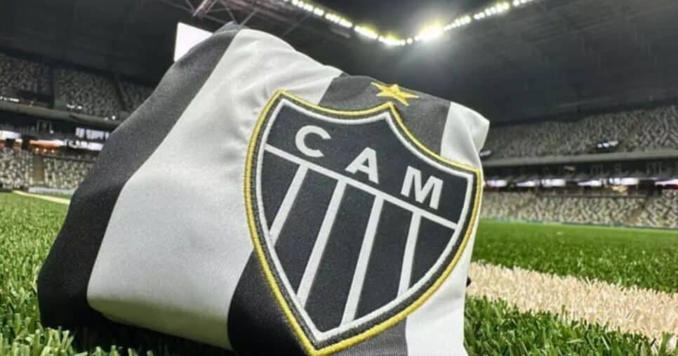 Urgente: Atlético-MG oficializa adeus de dupla de Hulk em pleno domingo (6/7)