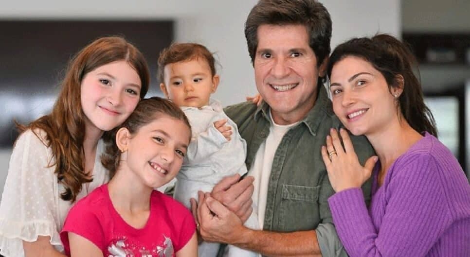 A linda família do cantor (Foto: Reprodução/ Instagram) A linda família do cantor (Foto: Reprodução/ Instagram)