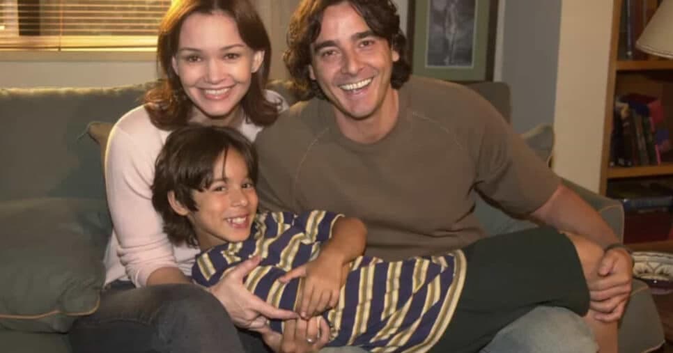 Lembra dele? Ator mirim que interpretou Zeca em Celebridades mudou de profissão e está irreconhecível