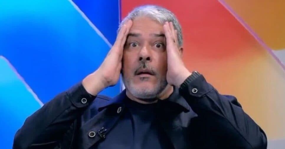 William Bonner assume pânico e gritaria por erro imperdoável nos bastidores da Globo: "Fico arrepiado"