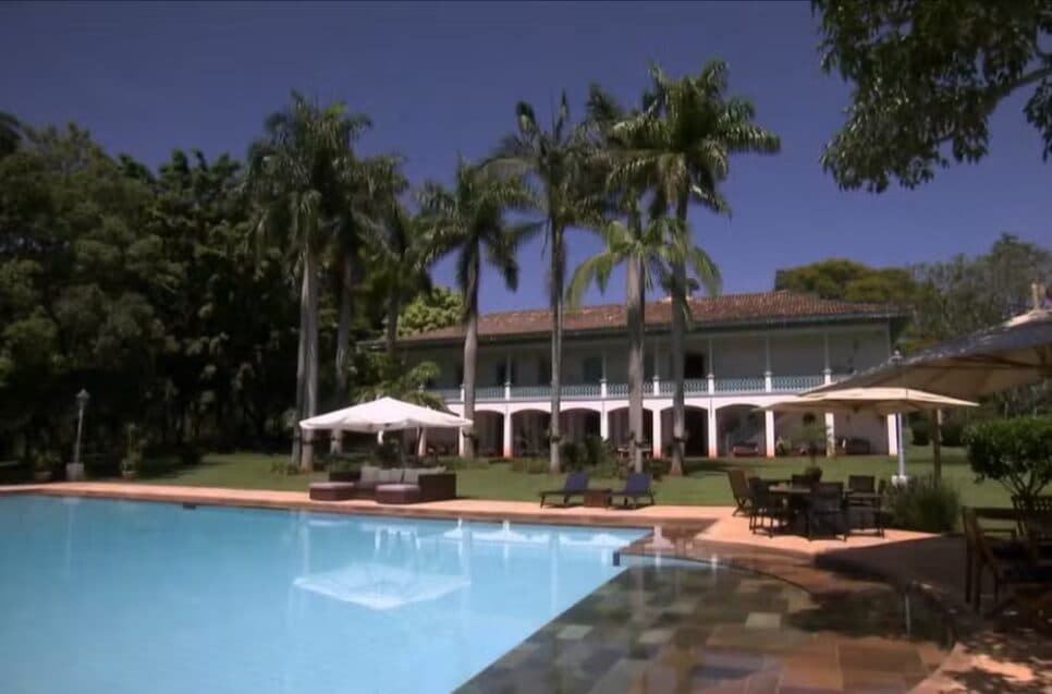 Ana Maria Braga mostra detalhes da fazenda de 376 hectares no interior de SP — Foto: Reprodução/TV Globo Ana Maria Braga mostra detalhes da fazenda de 376 hectares no interior de SP — Foto: Reprodução/TV Globo