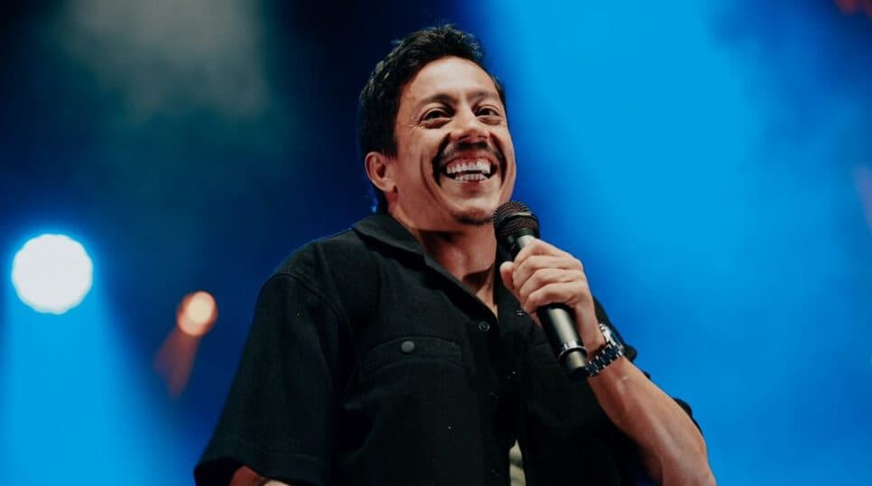 Renato Albani se prepara para 10 shows na Europa com o espetáculo “Humor sem fronteiras”