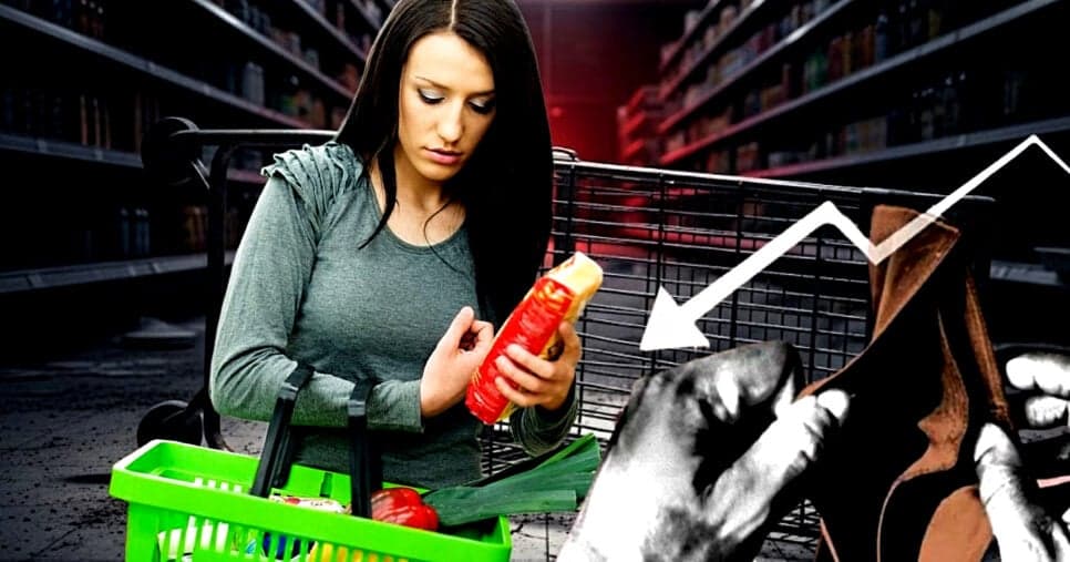 Risco de falência e adeus: 2 supermercados são arrastados para o buraco