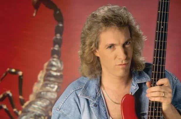 Morre Francis Buchholz, ex-baixista do Scorpions (Foto: Reprodução / Redes Sociais)
Morre Francis Buchholz, ex-baixista do Scorpions (Foto: Reprodução / Redes Sociais)