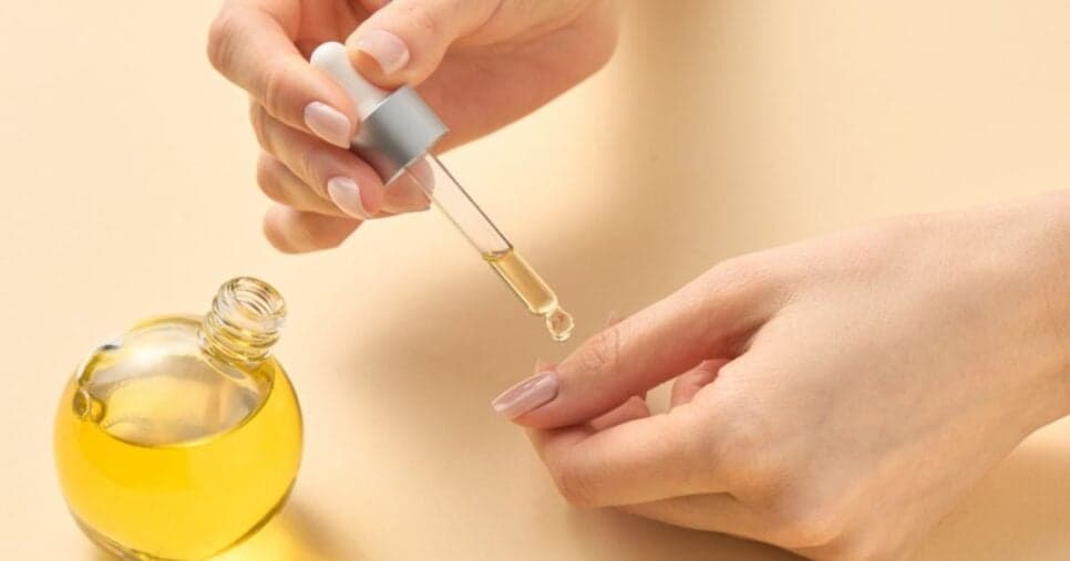 Óleo natural deixa unhas inquebráveis, grandes e fortes (Foto: Reprodução/ Unha decorada) Óleo natural deixa unhas inquebráveis, grandes e fortes (Foto: Reprodução/ Unha decorada)