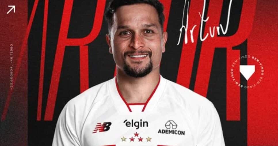 Artur é contratado por empréstimo pelo São Paulo - Foto: Instagram/São Paulo Artur é contratado por empréstimo pelo São Paulo - Foto: Instagram/São Paulo