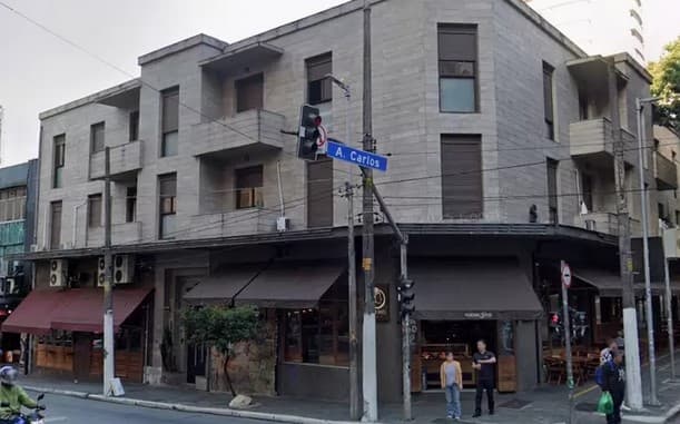 Prédio onde vive Ana Paula Renault tem bares e restaurantes no térreo (Foto: Reprodução / Google Maps) Prédio onde vive Ana Paula Renault tem bares e restaurantes no térreo (Foto: Reprodução / Google Maps)