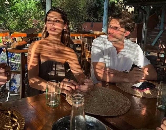Luiza Gabus Mendes namora Felipe Ricca (Foto: Reprodução / Instagram)
Luiza Gabus Mendes namora Felipe Ricca (Foto: Reprodução / Instagram)