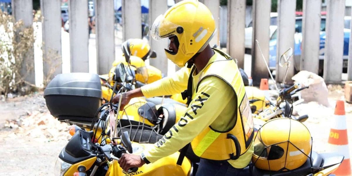 Redução nas exigências para ingressar como mototáxi (Reprodução: Divulgação) Redução nas exigências para ingressar como mototáxi (Reprodução: Divulgação)