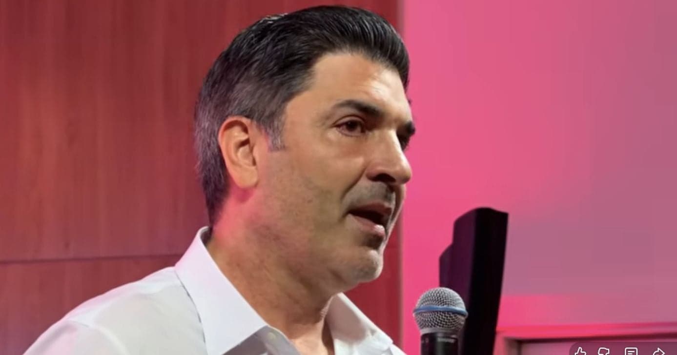 Edu Guedes (Foto: Reprodução / YouTube) Edu Guedes (Foto: Reprodução / YouTube)