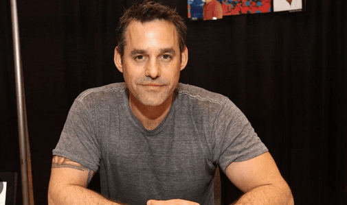 Ator famoso, Nicholas Brendon tirou pais do testamento (Foto: Reprodução / Instagram)
Ator famoso, Nicholas Brendon tirou pais do testamento (Foto: Reprodução / Instagram)